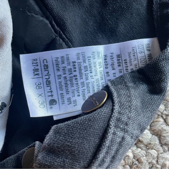 SOLD Insulated Men’s Carhartt Bibs - Picture 3 of 4